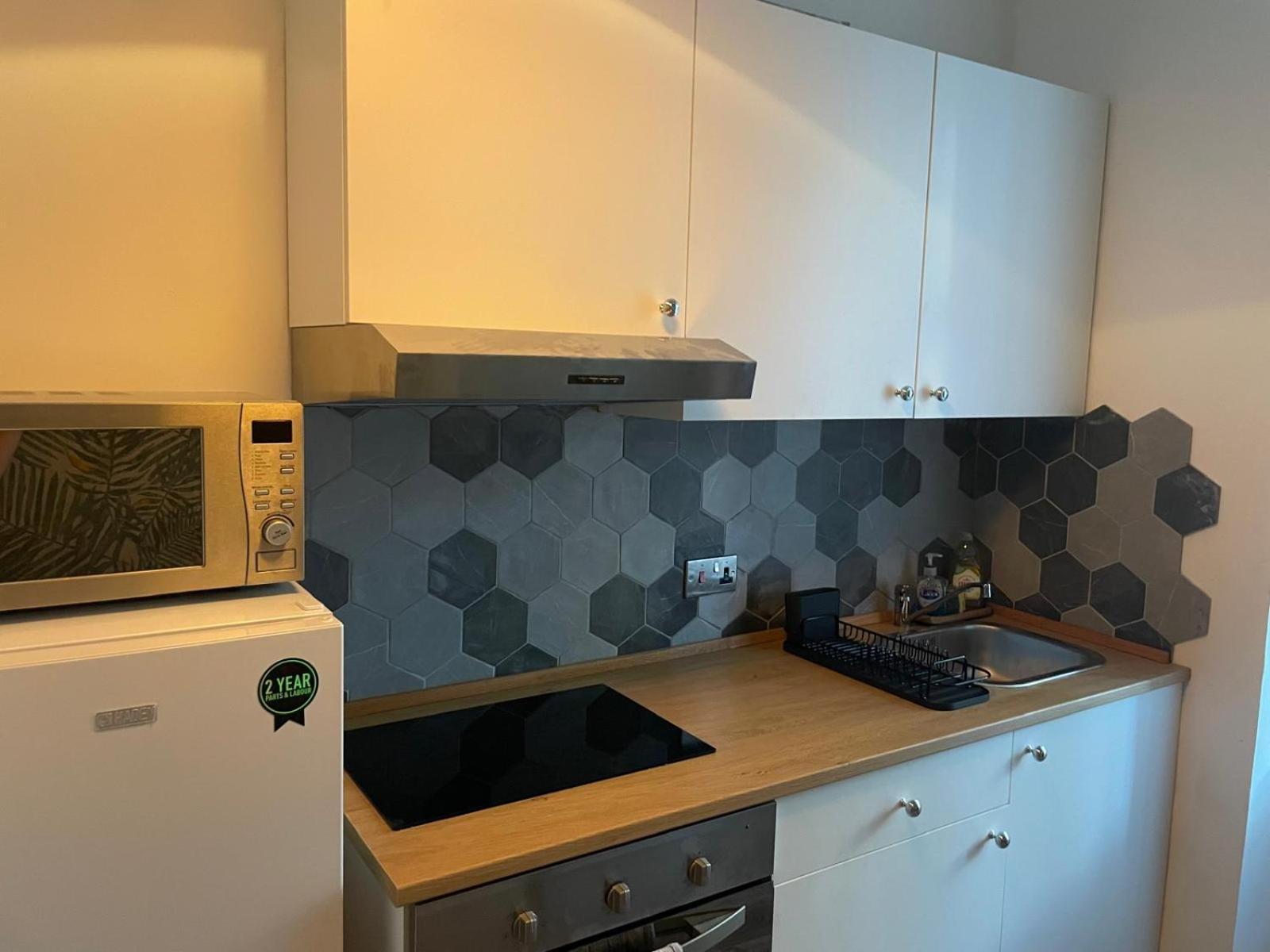 The Wee Studio Flat Πέισλι Εξωτερικό φωτογραφία